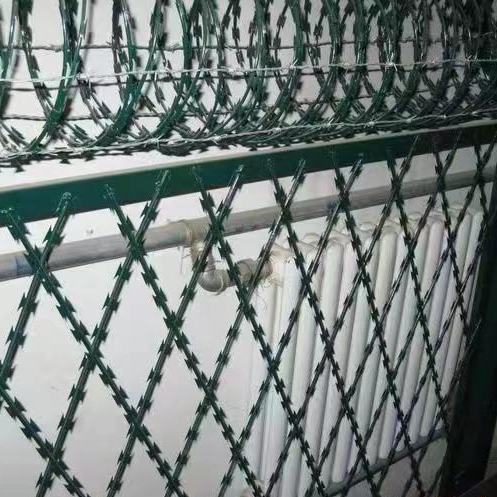 Welded Razor Barbed Wire Mesh for Security Fence