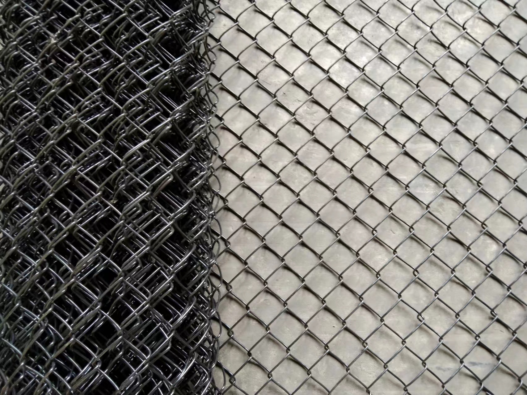 High Quality Galvanized/PVC Chain Link Fence on Sale