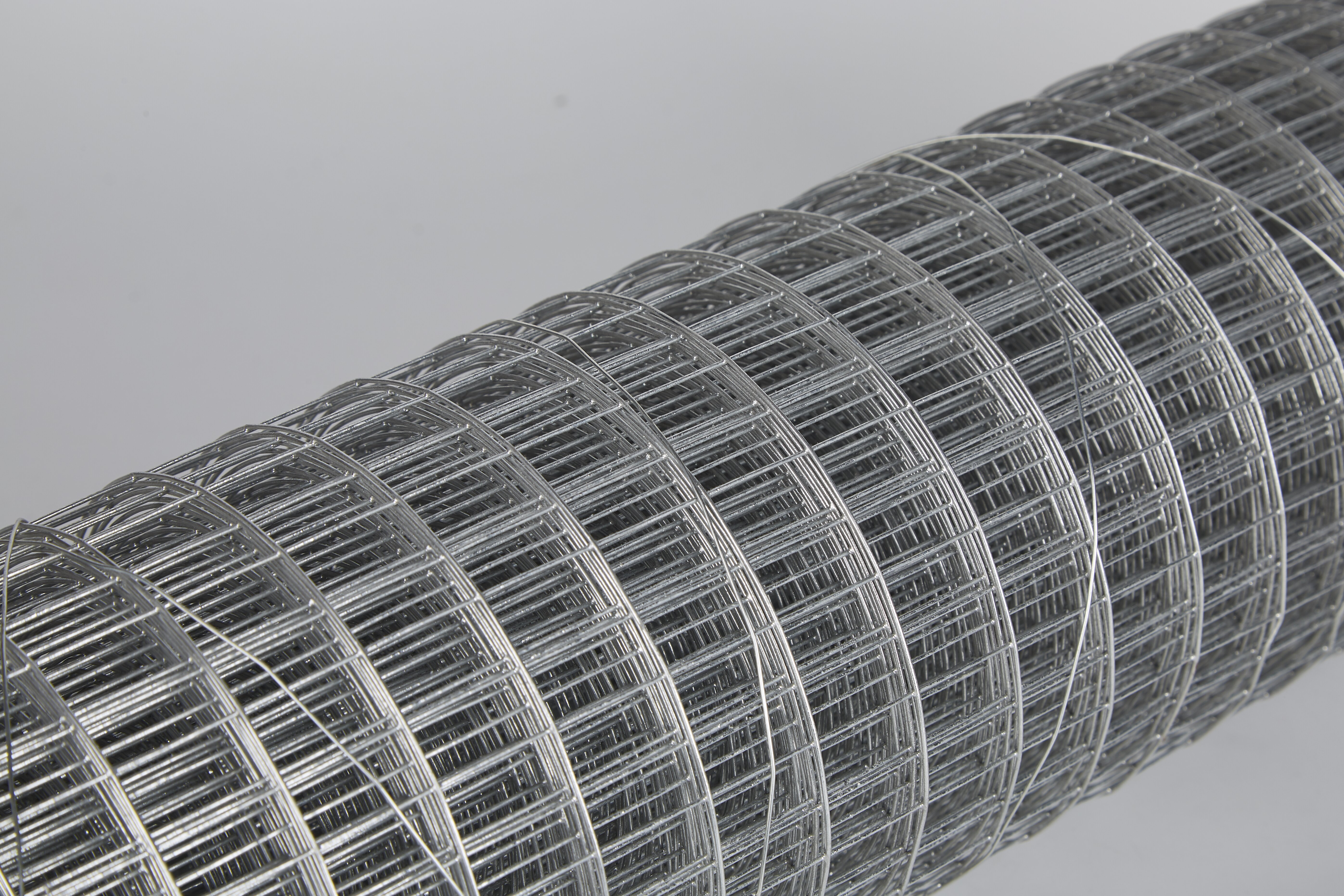 Galvanized/Stainless Steel/PVC Coated/Filter Welded Fence Wire Mesh